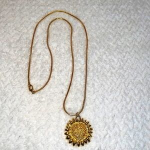 Vintage Gold Tone Fashion Jewelry Sunflower Necklace